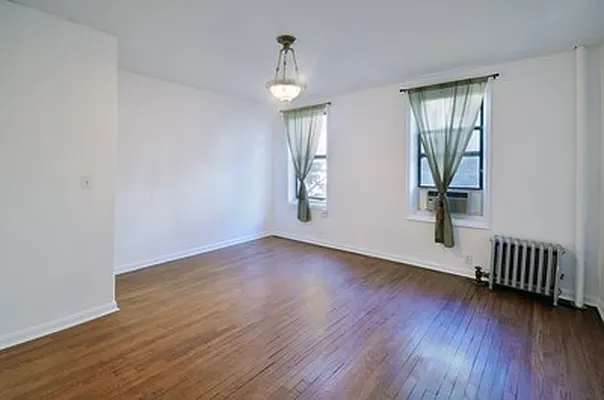 Sold by Citi Habitats | media 18