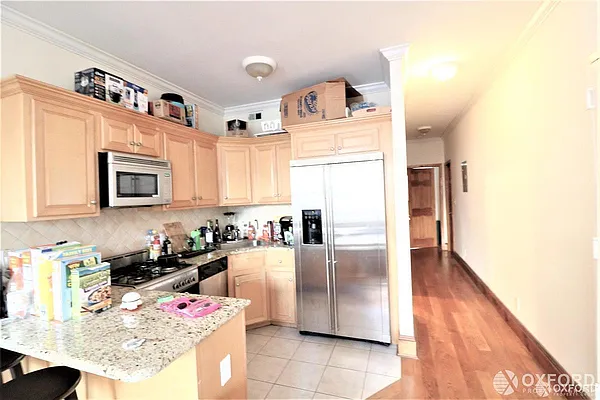 Rented by Oxford Property Group | media 27