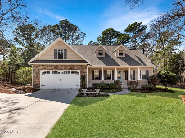 165 Catalpa Lane S, Pinehurst, NC 28374