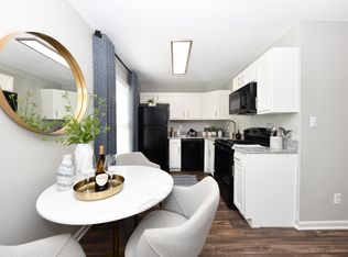 Reserve at Lindsay, Louisville, KY 40206