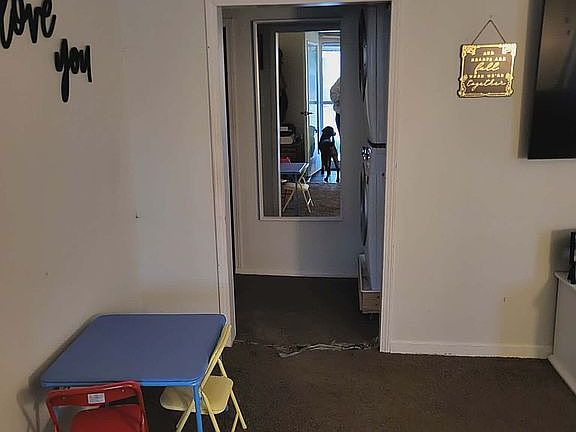 5th image of 213 W Mulberry St