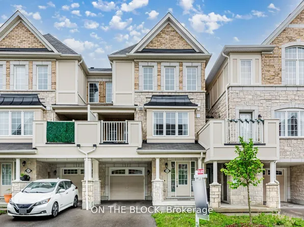 2425 Fall Harvest Cres, Pickering, ON L1X 0G1