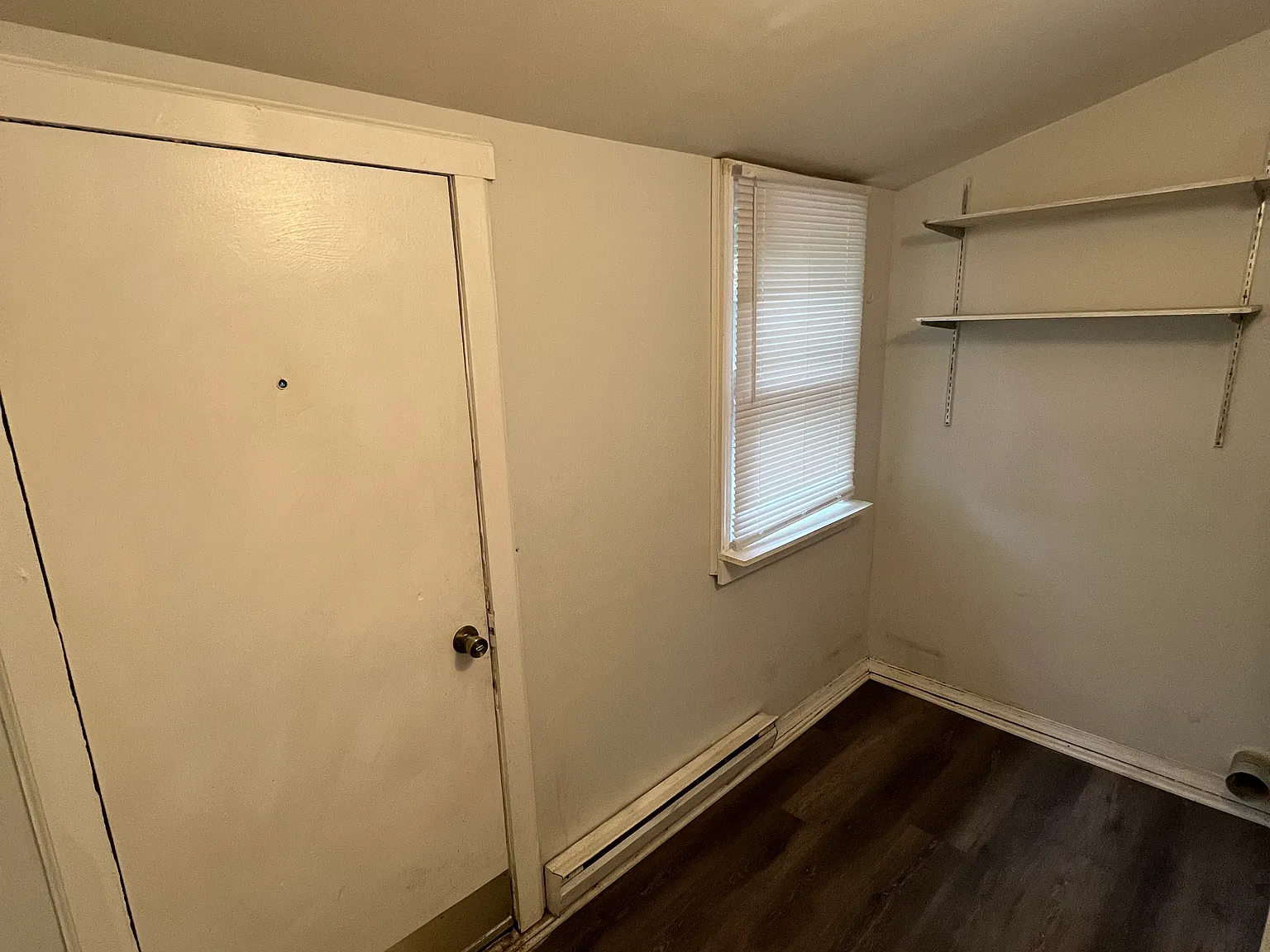 2 bed, 850 sqft, $1,150 — Photo 4
