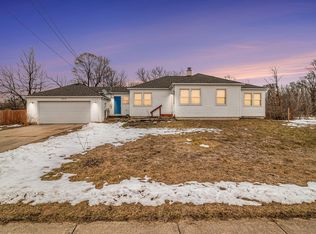 5810 Averill Ave SW, Wyoming, MI 49548