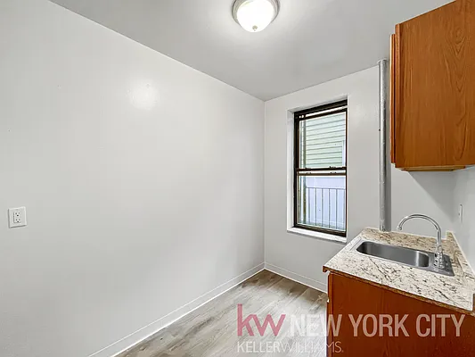 Rented by Keller Williams NYC | media 15