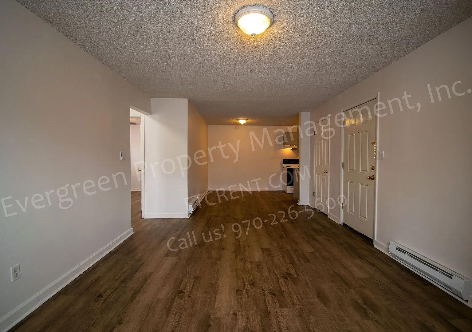 2034-2036 W Plum St — Photo 2
