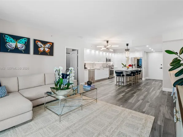 17555 Atlantic Blvd #Uph3, Sunny Isles Beach, FL 33160