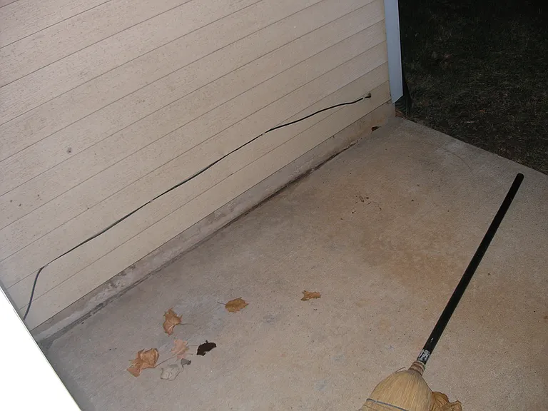 104 Allem Ln — Photo 10