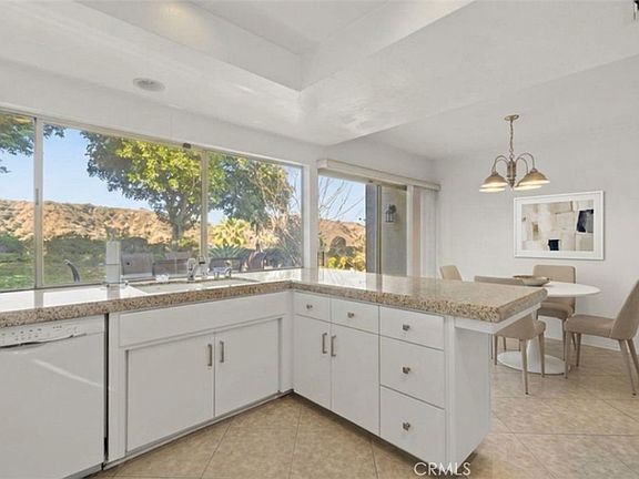 4th image of 4157 Aleman Dr
