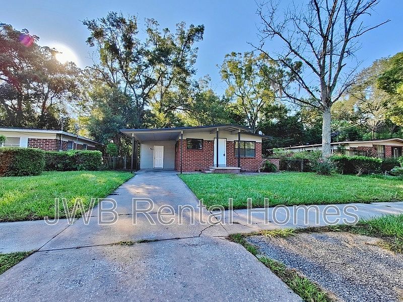 1st image of 2750 Floradale Dr S