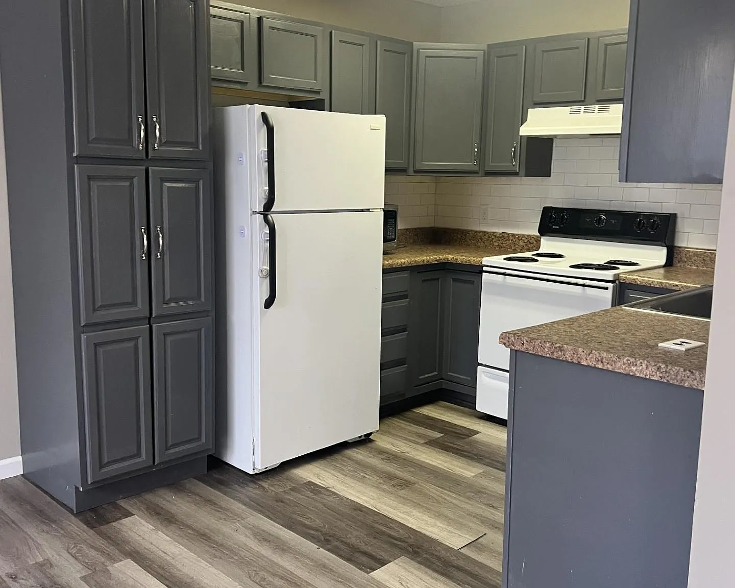 531 Cupola Way — Photo 3