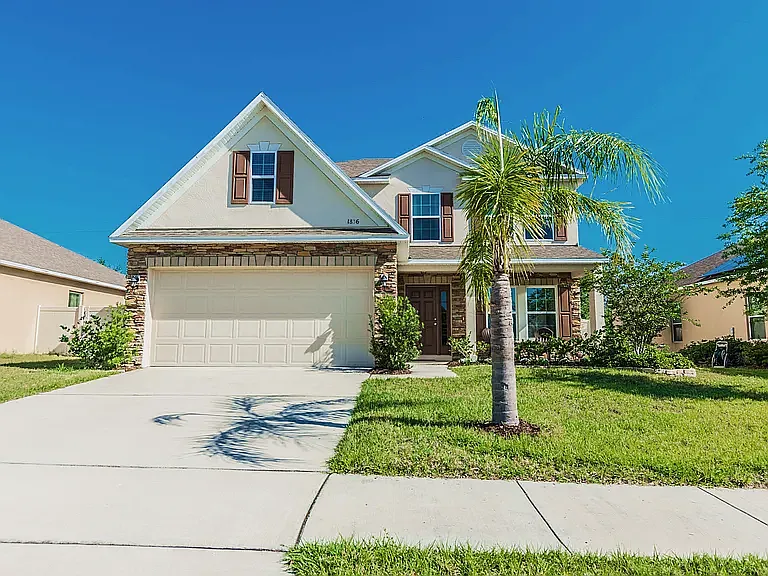 1836 Eagle Pines Cir