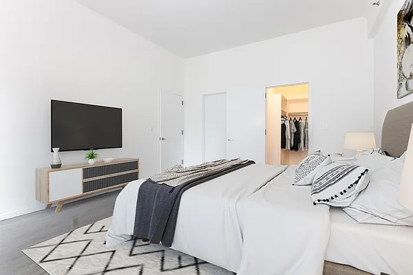 Rented by Platinum Properties | media 31