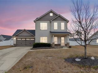 617 Collinwood Dr, Raeford, NC 28376