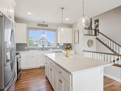 17868 Essex Ln, Lakeville, MN, 55044
