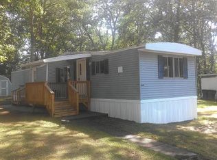 46 Fairway Dr, North Windham, CT 06256