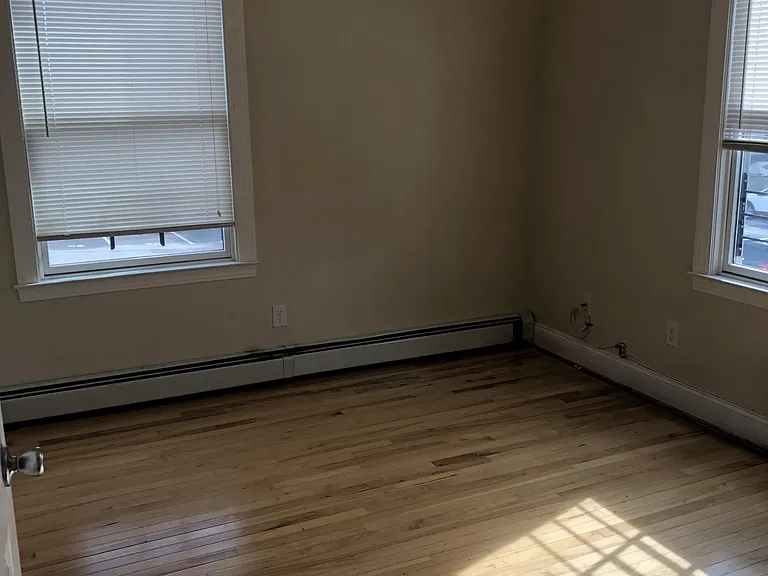 385 Palisade Ave #1B — Photo 4