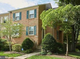 10201 Arizona Cir #37, Bethesda, MD 20817