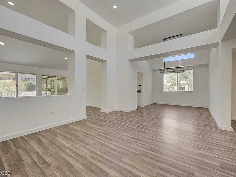 2413 Keiser Ct — Photo 8
