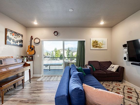 5th image of 1128 S 820 E Unit 7201
