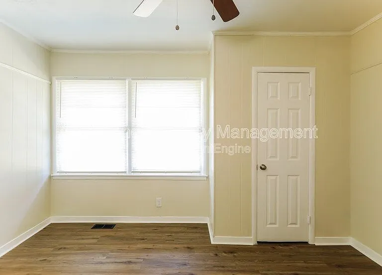 2629 Wood Dr NE — Photo 14