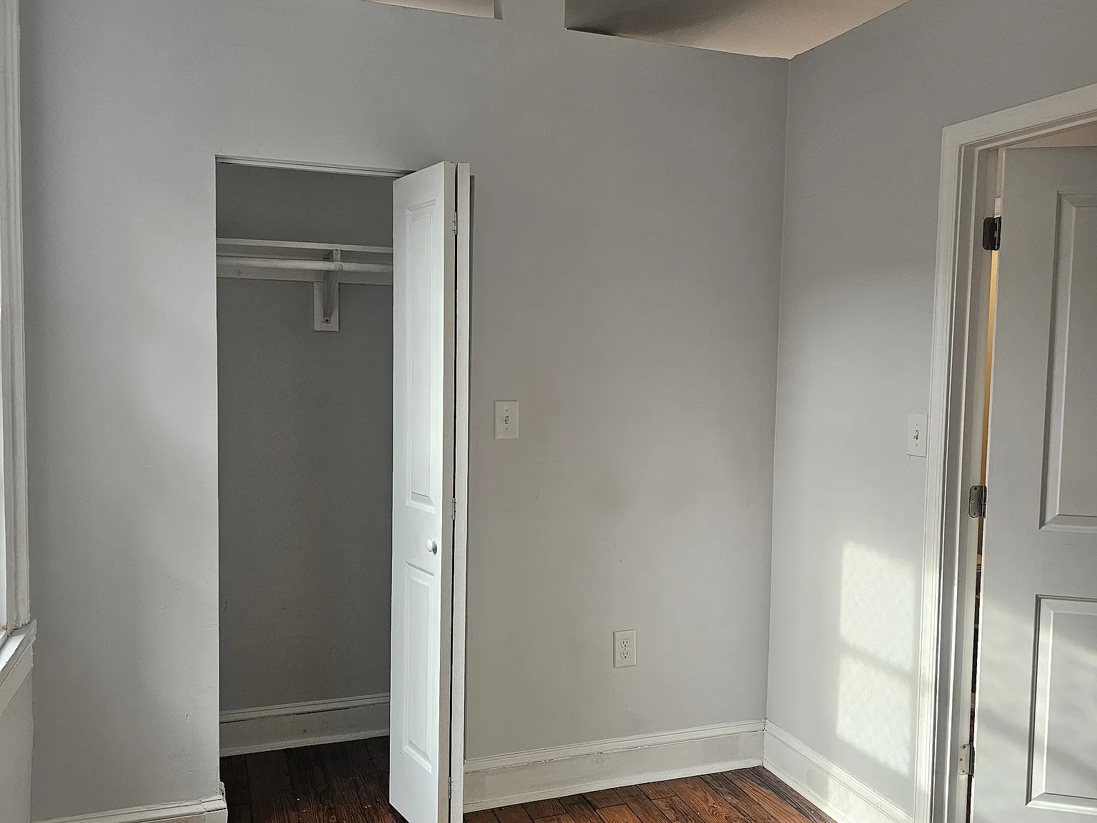 Studio, 850 sqft, $1,300 — Photo 4