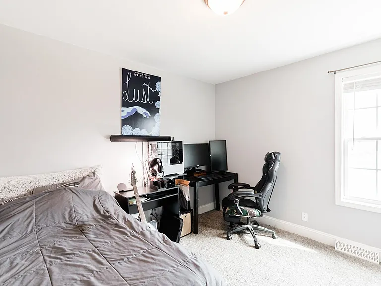 1495 Craig Dr — Photo 8