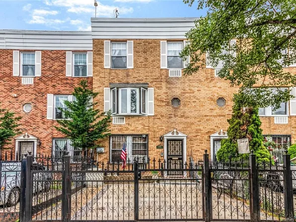 452 E 145th St, Bronx, NY 10454