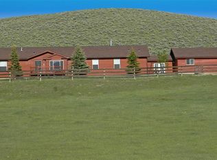 990 Lakeside Rd, Lander, WY 82520