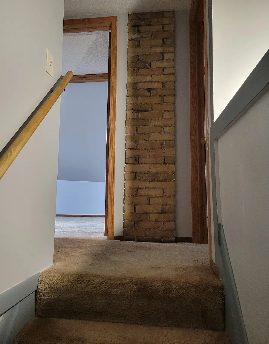 6 bed, $3,200 — Photo 2