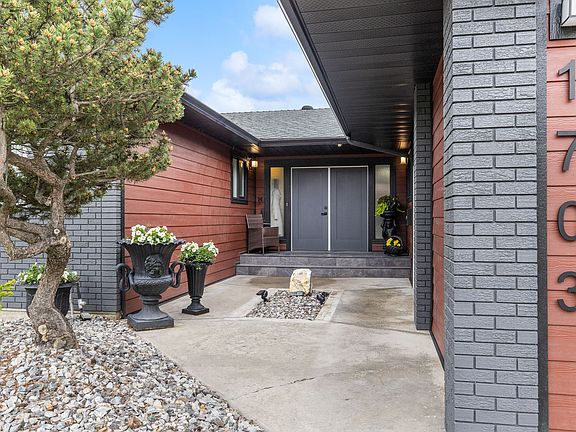 3rd image of 1703 Sonora Dr