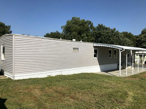 3rd image of 1 Victory Ave Lot 98