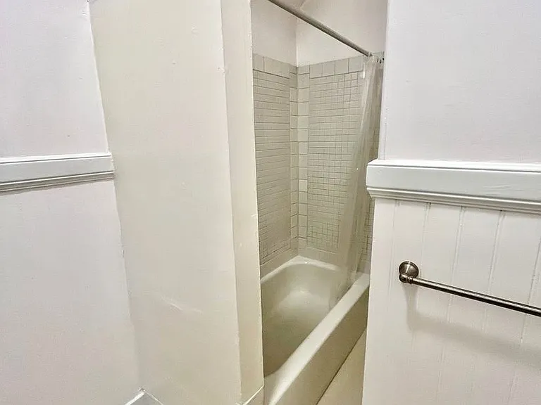 2101-2103 Golden Gate Ave #851-855 — Photo 8