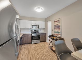 Rochester Club Apartments, Rochester, MI 48306
