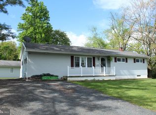 2012 Parkway Dr, Altoona, PA 16602