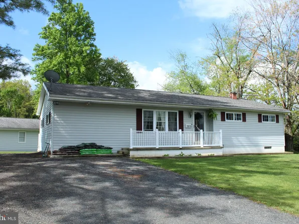 2012 Parkway Dr, Altoona, PA 16602