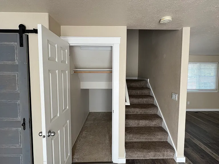8642 NE Barberry Dr — Photo 16