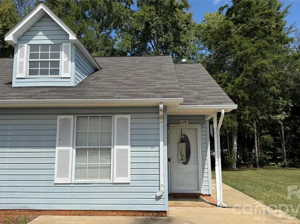 1078 Farm Pond Ln, Rock Hill, SC 29732