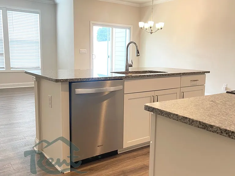 146 Creekview Rd #1 — Photo 34