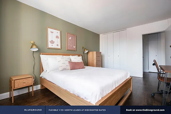 Rented by The Blueground | media 139