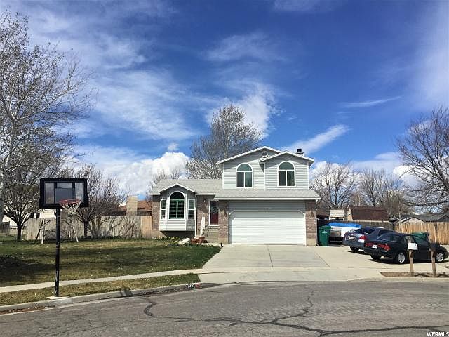 1st image of 12738 S Sandviken Cir