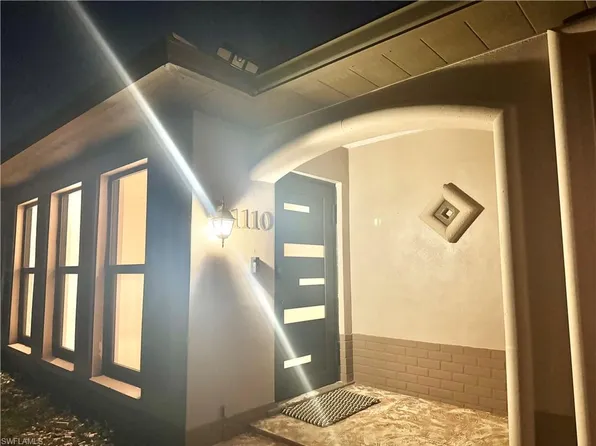 1110 Rushmore AVE N, LEHIGH ACRES, FL 33936