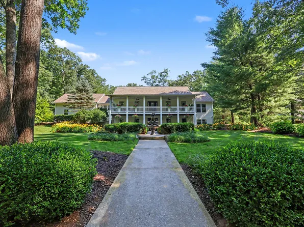 4137 Monroe Rd, Allegan, MI 49010