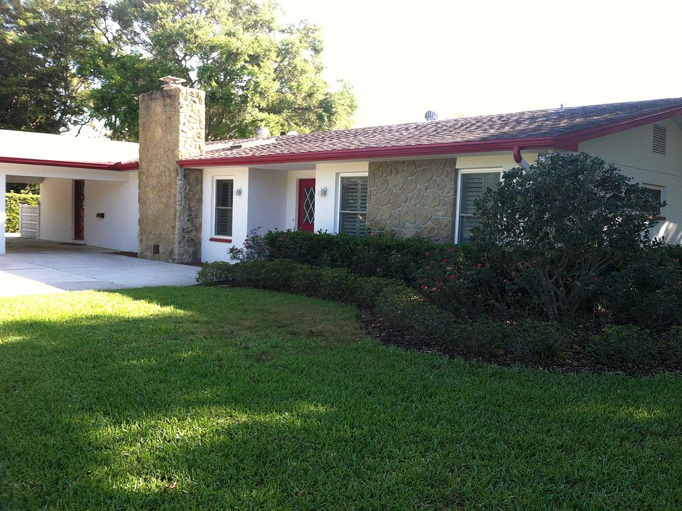 1st image of 10777 131st St N