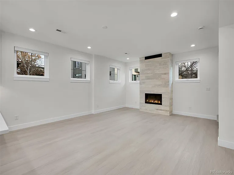 4640 W 39th Ave — Photo 12