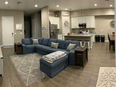 3737 E Catalina Dr, Phoenix, AZ, 85018