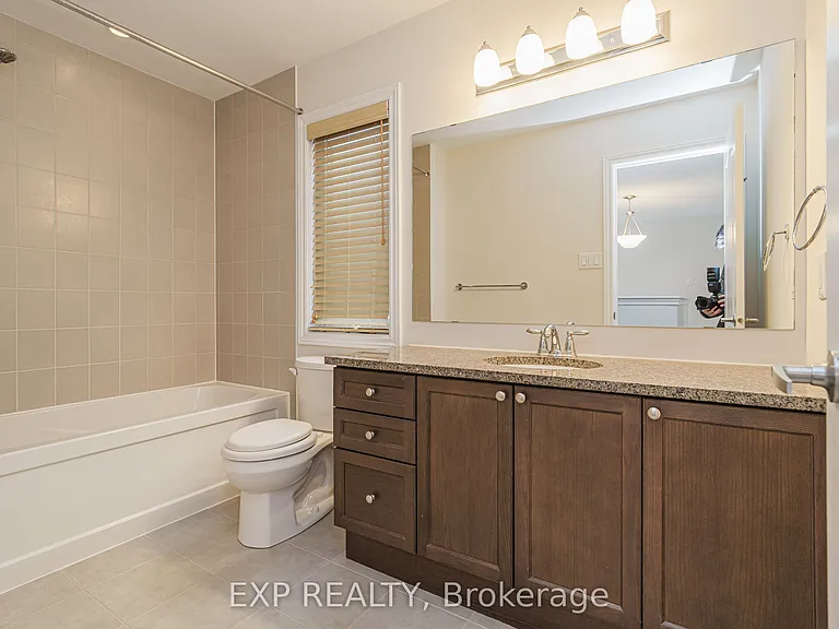 215 Rivertree St — Photo 21