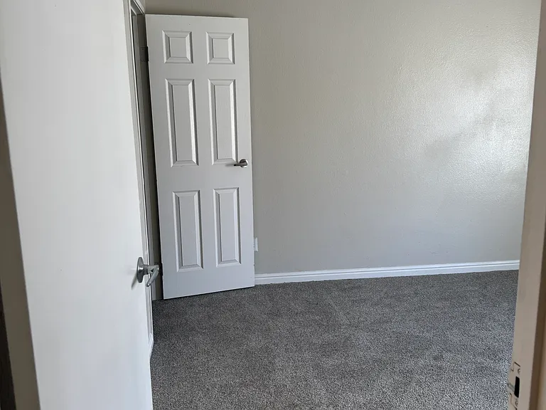Enclave at Redwood — Photo 45