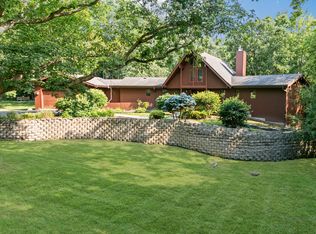 27261 W Lakeview Dr N, Lake Barrington, IL