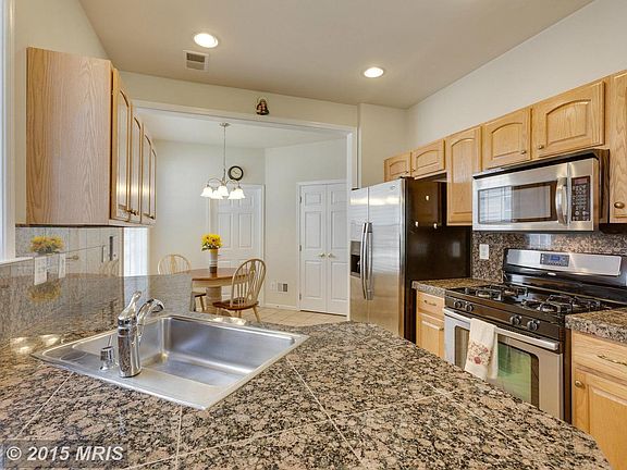 3rd image of 6246 Settlers Trail Pl